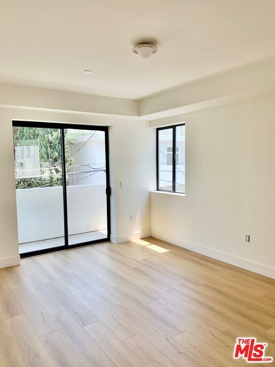 Building Photo - 1822 Overland Ave