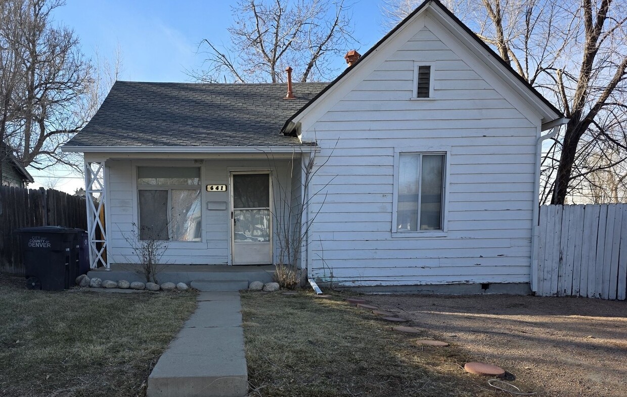 Quaint 2 Bedroom Home - Quaint 2 Bedroom Home