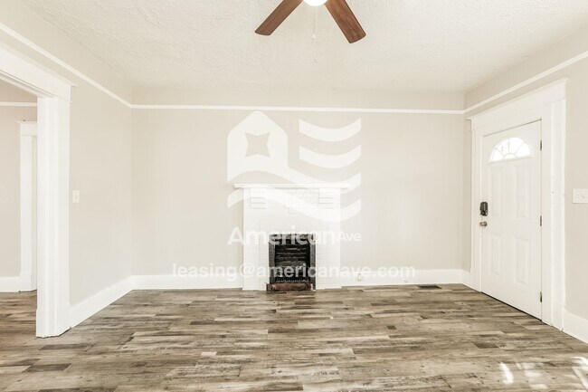 Foto del edificio - 1325 Laurel St