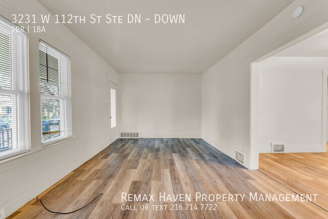 Foto del edificio - 3231 W 112TH DN, Cleveland- Spacious 2 bed...