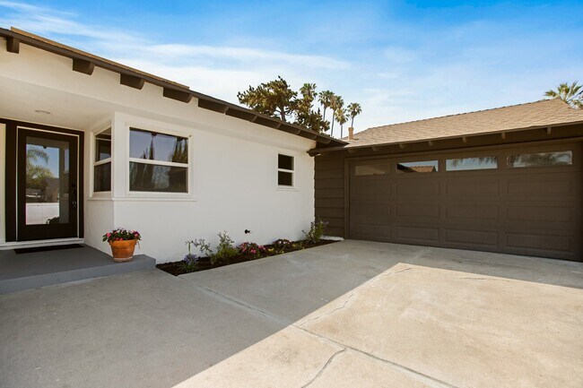 Foto del edificio - 934 S Donna Beth Ave