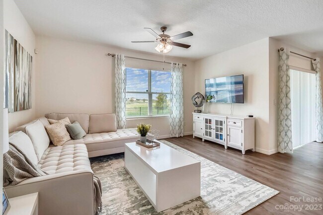 Foto del edificio - 137 Switchgrass Lp