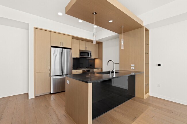 Foto del edificio - 1321 Seneca St