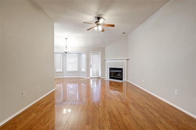 Building Photo - 2131 Rim Rock Dr
