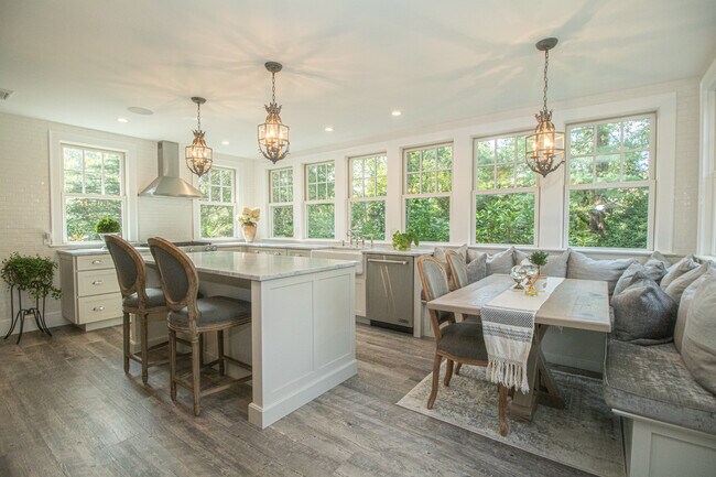 Brand New Stunning EIK - 509 Pine Acres Blvd