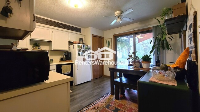Foto del edificio - 708 8th St N
