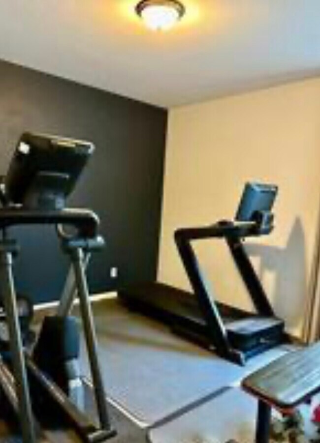 Foto del edificio - 4727 La Santa Rd