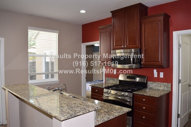 Building Photo - 3 br, 2 bath House - 2905 Market St