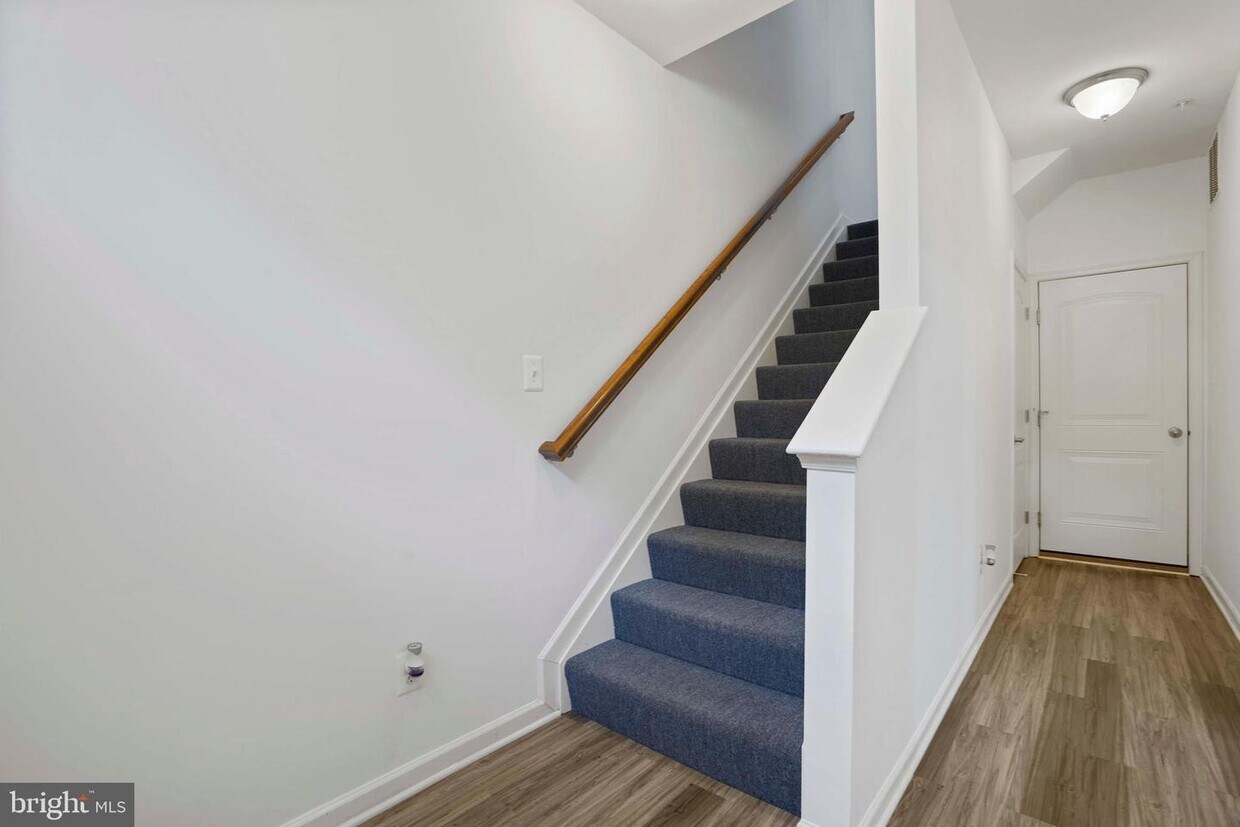 7970 Quidditch Ln, Elkridge, MD 21075 Townhouse for Rent in Elkridge