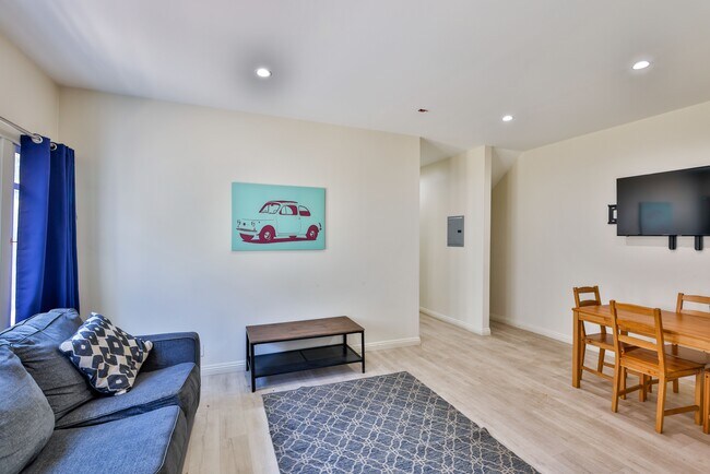 Foto del edificio - 821 Chestnut Ave