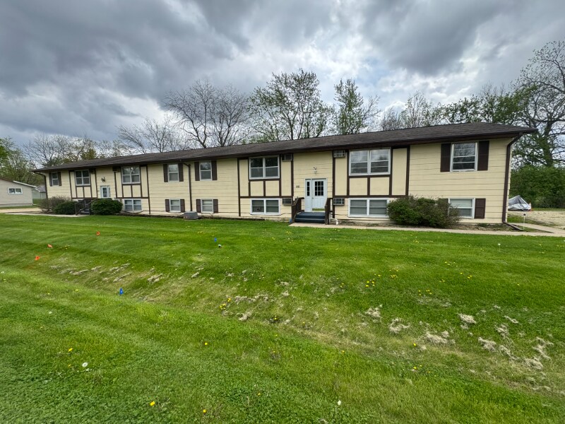 Primary Photo - 100 Timbercreek Dr