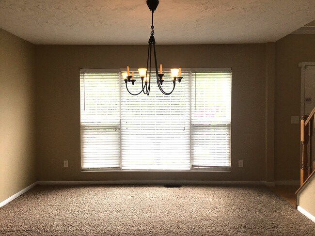 Foto del edificio - 6560 Copperleaf Ln