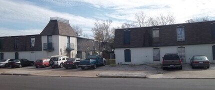 Building Photo - 6215 Tierwester St