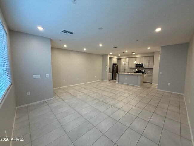 Building Photo - 2661 S Sulley Dr