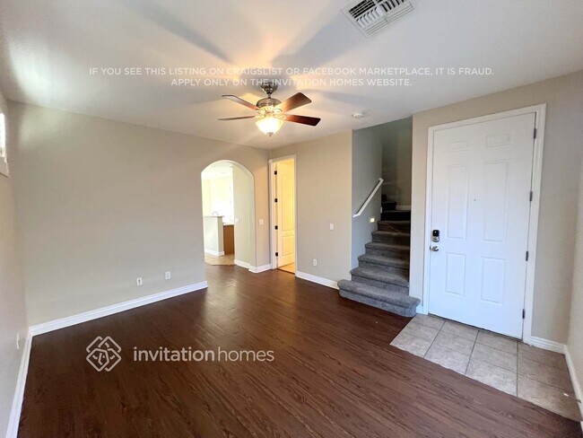 Foto del edificio - 254 S Aaron