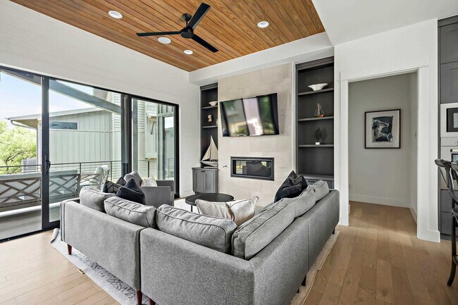 Foto del edificio - 2204 Escape Blvd.