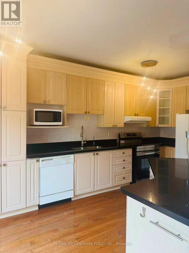 Building Photo - 183 Frank Endean Rd