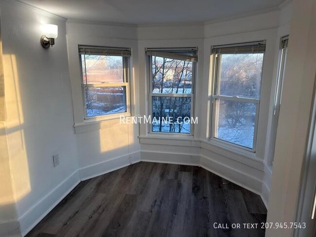 Building Photo - 36 Third St Apt.