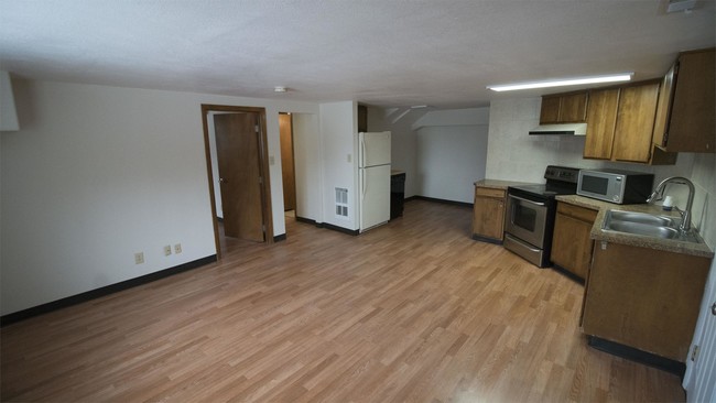 Building Photo - 4316 W Albion Ct
