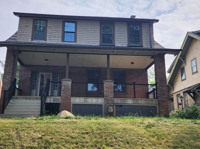 Building Photo - 1805 Ardmore Blvd