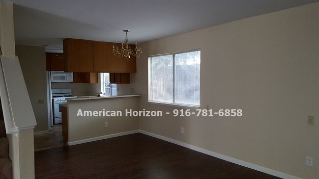 Building Photo - LEASED---Roseville 3 Bedroom Patio Home