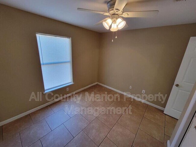 Foto del edificio - 2320 SW Fort King St