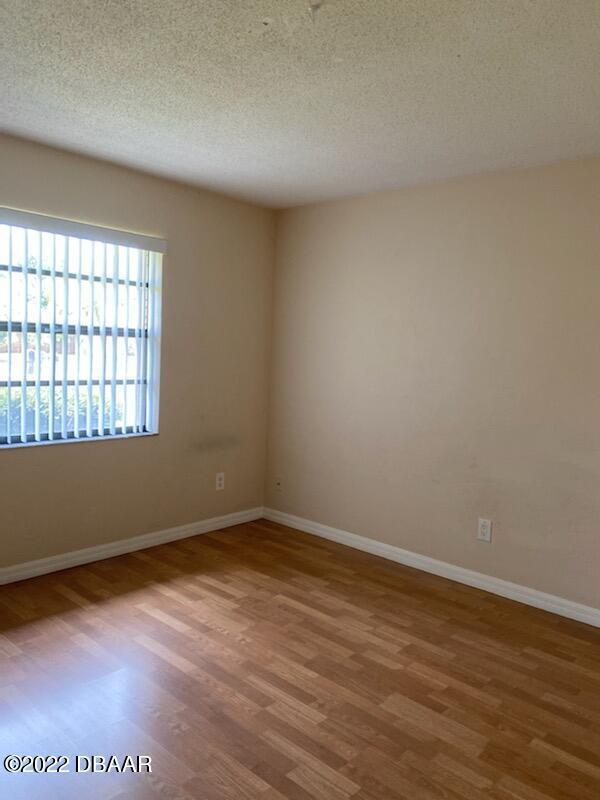 Building Photo - 620 Hamlet Dr