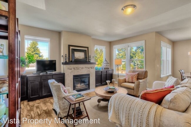 Building Photo - 4 br, 2.5 bath House - 9201 159th St Ct E