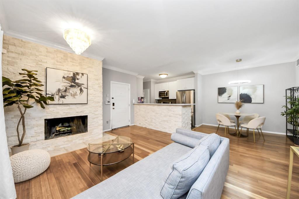 Foto principal - 2425 Augusta Dr