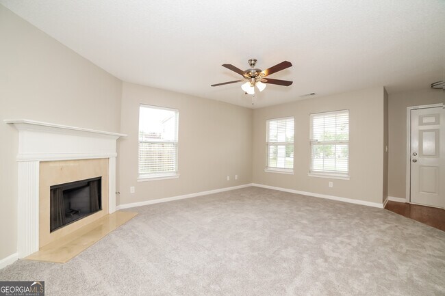 Foto del edificio - 515 Abercorn Ct