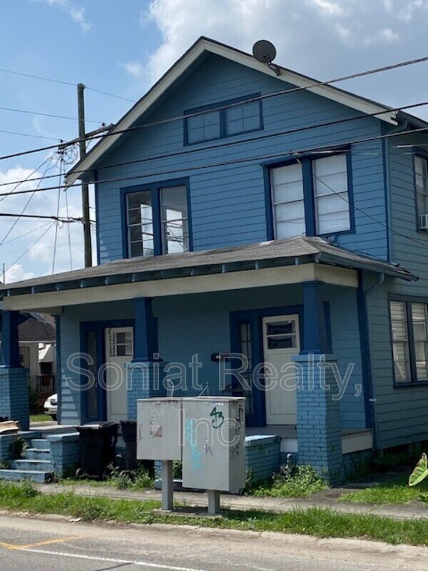 Foto principal - 3100 Orleans Ave