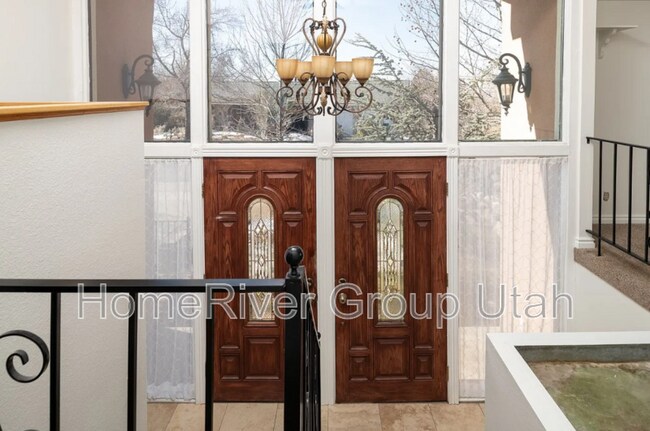 Foto del edificio - 2699 Grandview Dr