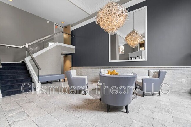 Foto del edificio - 2111 Wisconsin Ave NW