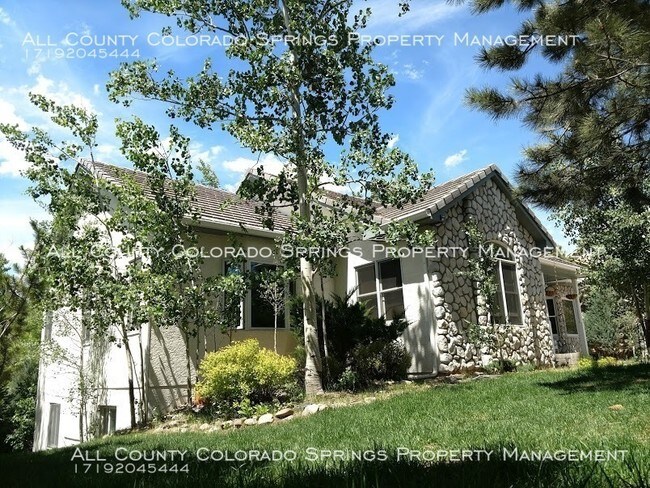 Foto del edificio - 15320 Steinbeck Ln