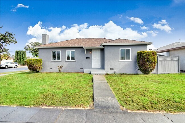 Foto del edificio - 1201 E Norwood Pl