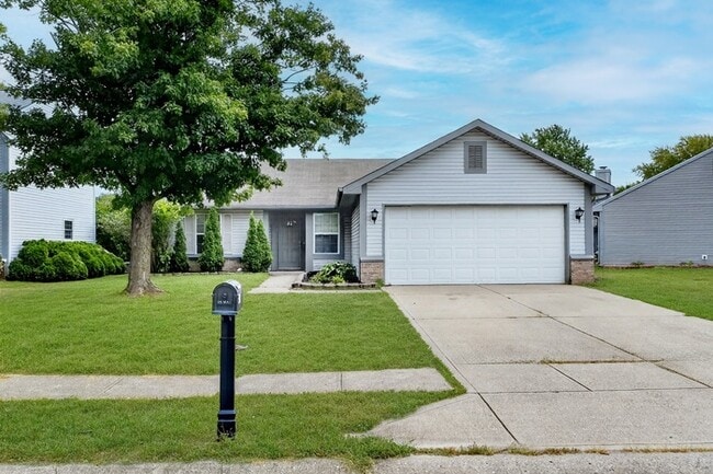 3 Bedroom Ranch with Pond View in Pike Township - 3 Bedroom Ranch with Pond View in Pike Township House