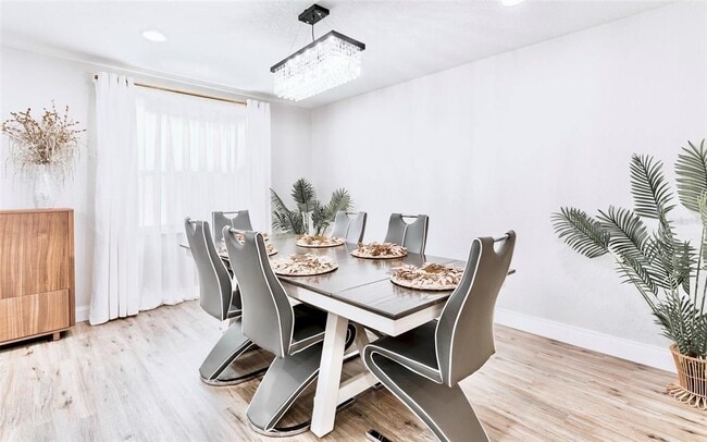 Foto del edificio - 6220 Interbay Ave