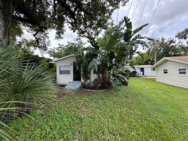 Foto del edificio - Charming Orlando Home – Pet-Friendly with ...