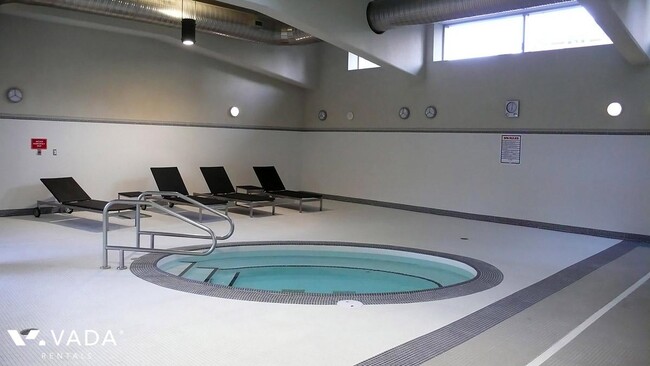 Building Photo - Espana Apartment For Rent 3003-689 Abbott ...