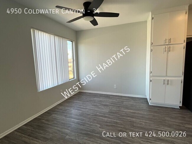 Foto del edificio - 4950 Coldwater Canyon Ave