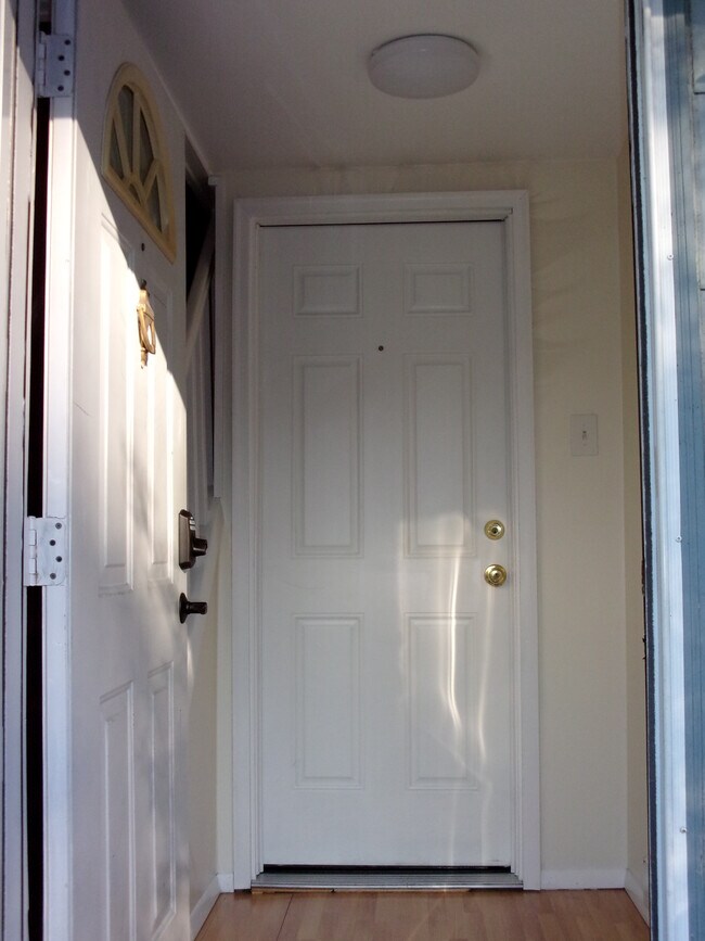 Foto del edificio - 16 Wisteria Ln