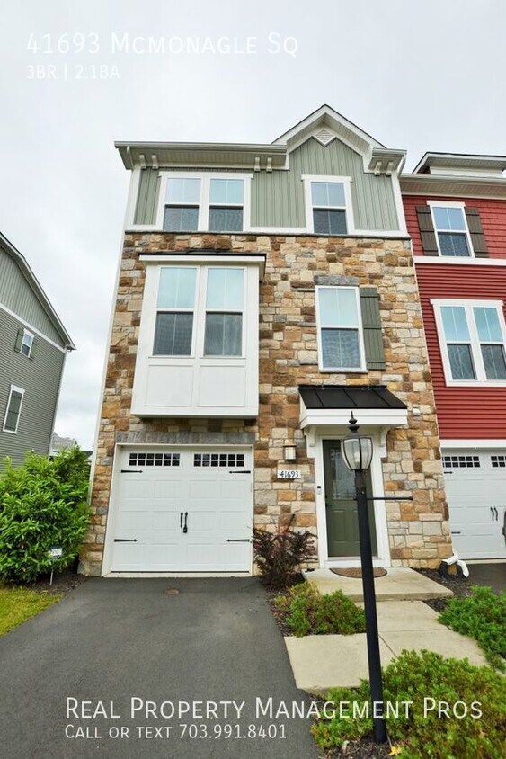 41693 McMonagle Square, Aldie, VA 20105 Townhome Rentals in Aldie VA