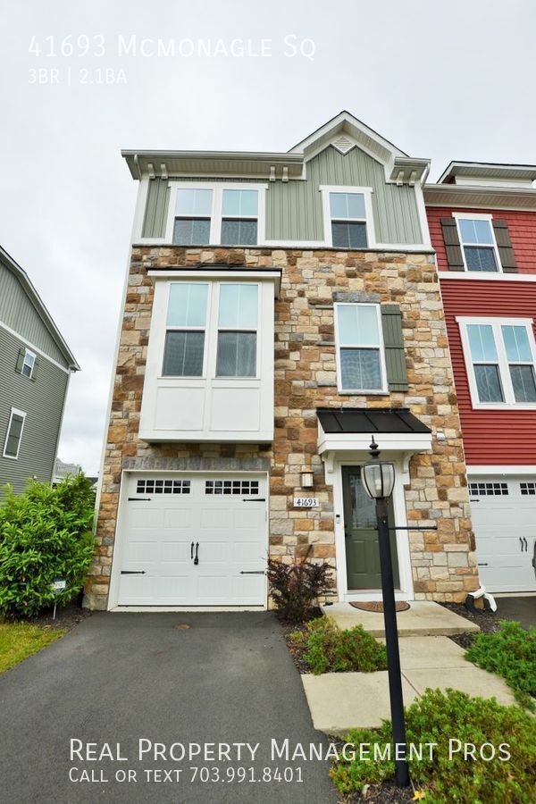 Photo - 41693 Mcmonagle Sq- Townhome