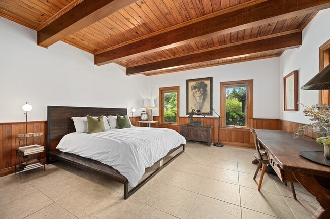 Foto del edificio - 907 Crystal Creek Dr