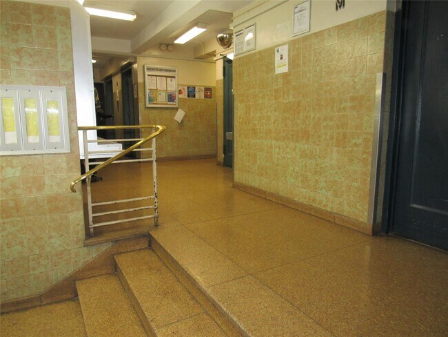 Foto del edificio - 2059 McGraw Ave