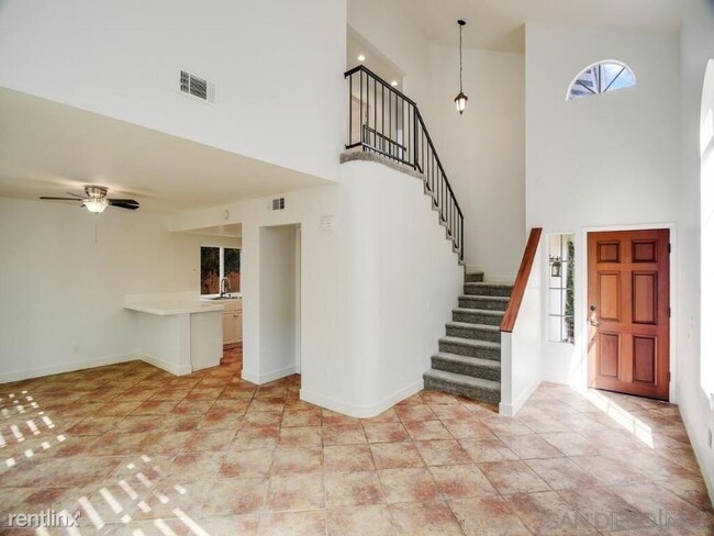 Building Photo - 3 br, 2.5 bath House - 2171 Johnston Rd