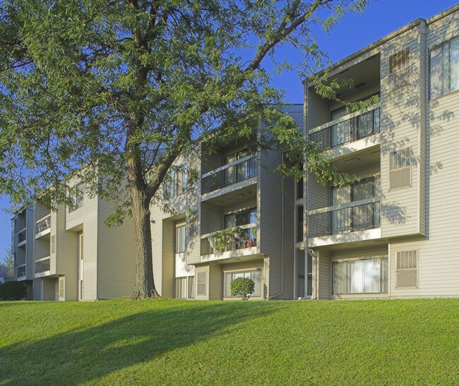 Hunters Ridge Apartments in Kentwood, MI