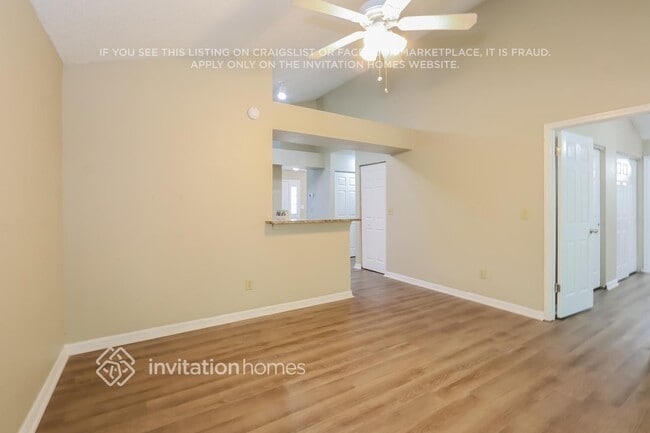 Foto del edificio - 12838 Coverdale Dr