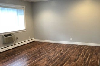 Living Room - 1011 Hilldale Dr