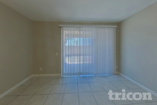 Foto del edificio - 41287 W Hensley Way